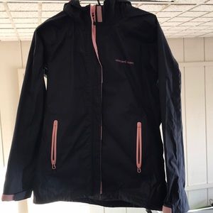 Vineyard Vines Navy Rain jacket!